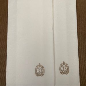 2 DISNEY CLUB 33 PAPER NAPKINS
